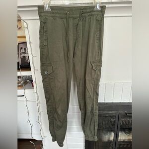 UNIONBAY Women’s Olive Cargo Pants